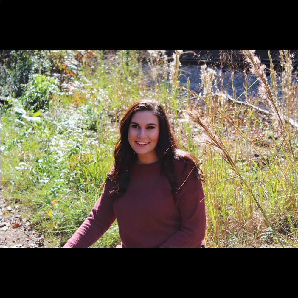 Meet your Posher, Lexi